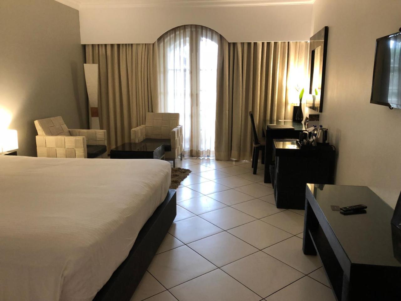 The Zuri White Sands, Goa Resort & Casino Varca Extérieur photo